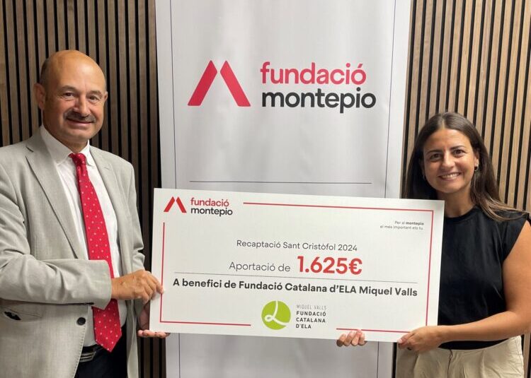 La Fundació montepio fa lliurament a l’Associació Catalana de l’ELA Miquel Valls de 1.625 euros recaptats durant la festa de Sant Cristòfol.